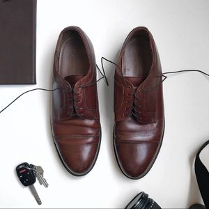 Johnston & Murphy Men’s Cap Toe Mahogany Shoes